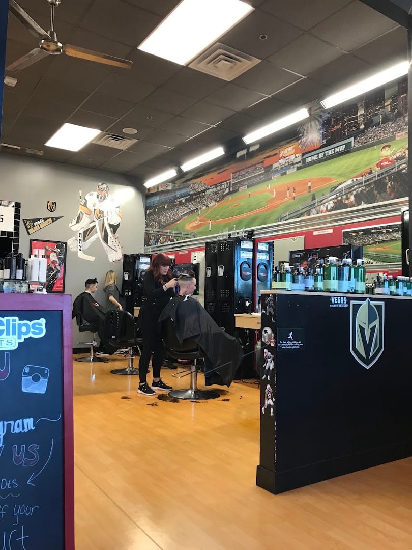 Sport Clips Haircuts of Las Vegas - Downtown Summerlin, photo 4