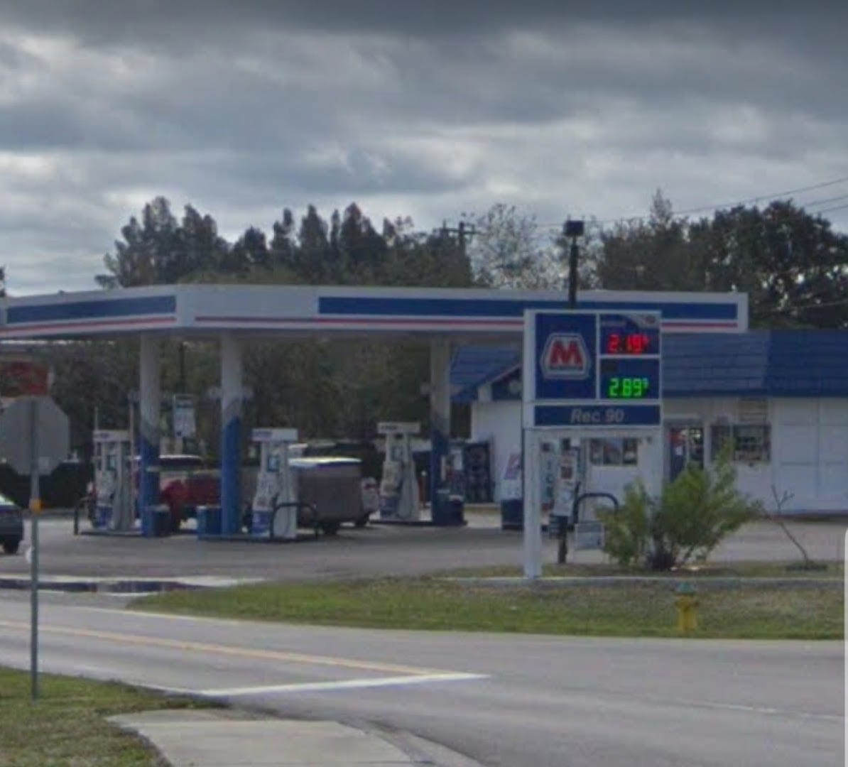 Marathon Gas Station, photo 2