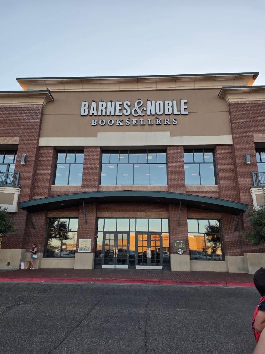 Barnes & Noble