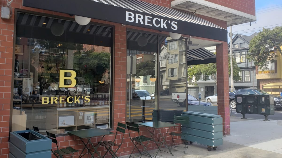Breck's, photo 2