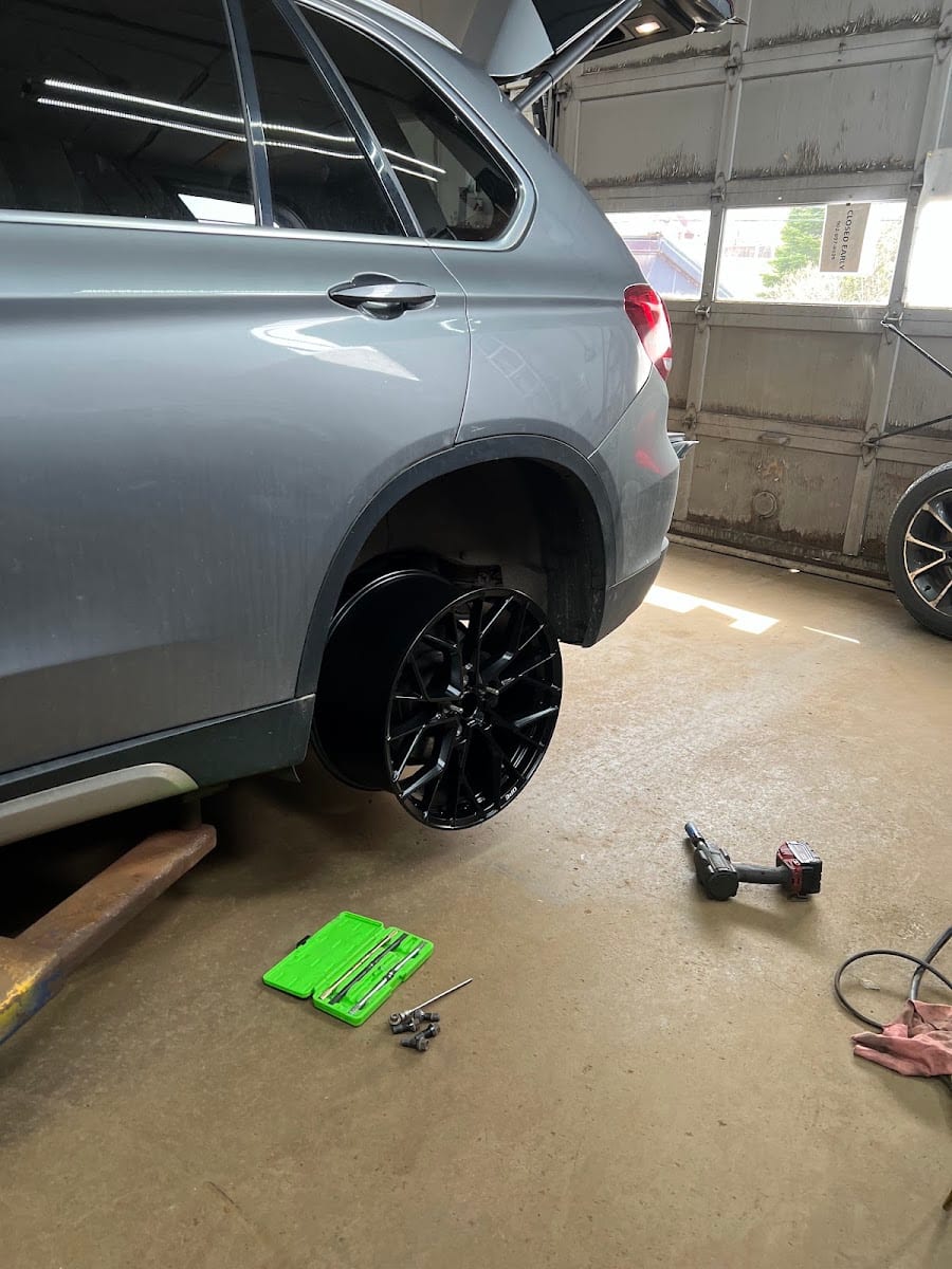 PartsEngine Canada