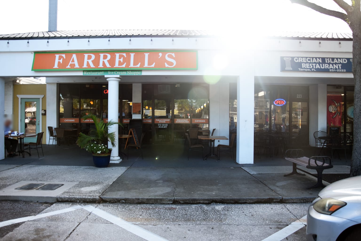 Farrell's on the Island, photo 2