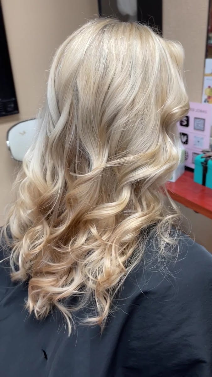 Krum Clips Hair Salon, photo 3