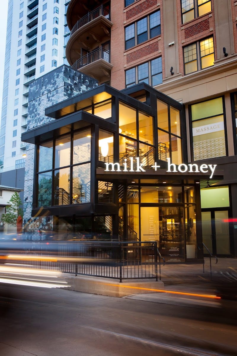 milk + honey | River Oaks, photo 4