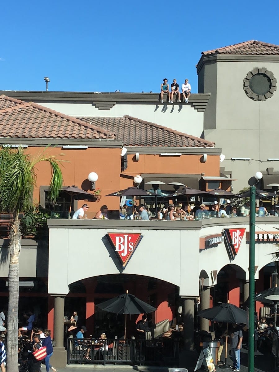 Huntington Beach Beer Company