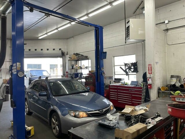 Pete Lea's Automotive Medical Center