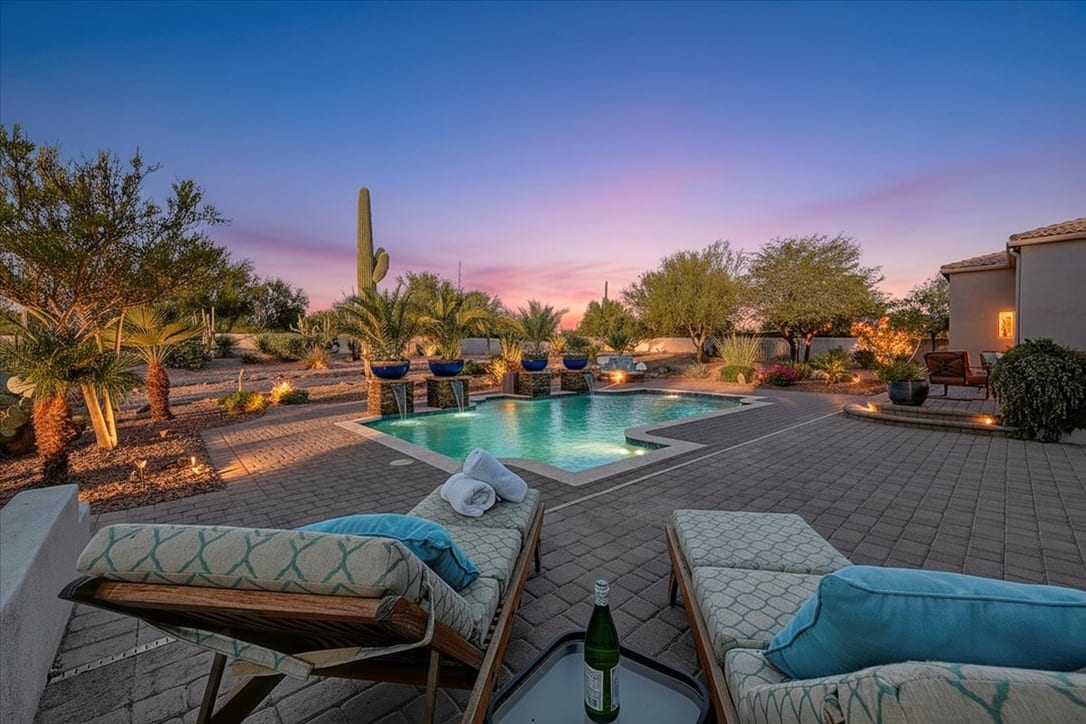 Teresa R. Fahl REALTOR - Berkshire Hathaway HomeServices Arizona Properties BHHSAZ