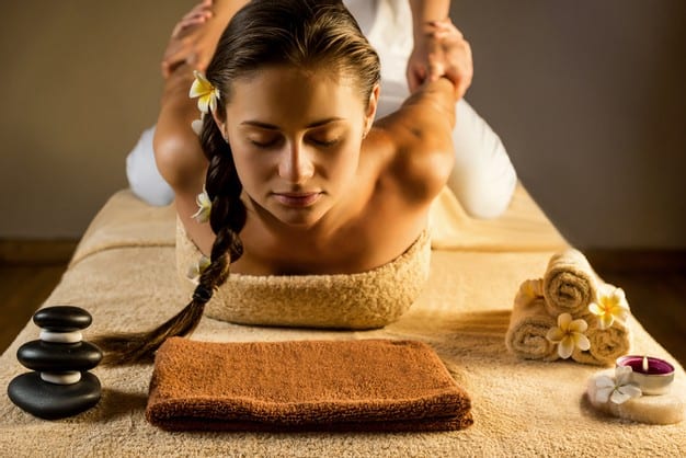 Healing Hands Thaiyoga massage Spa salon