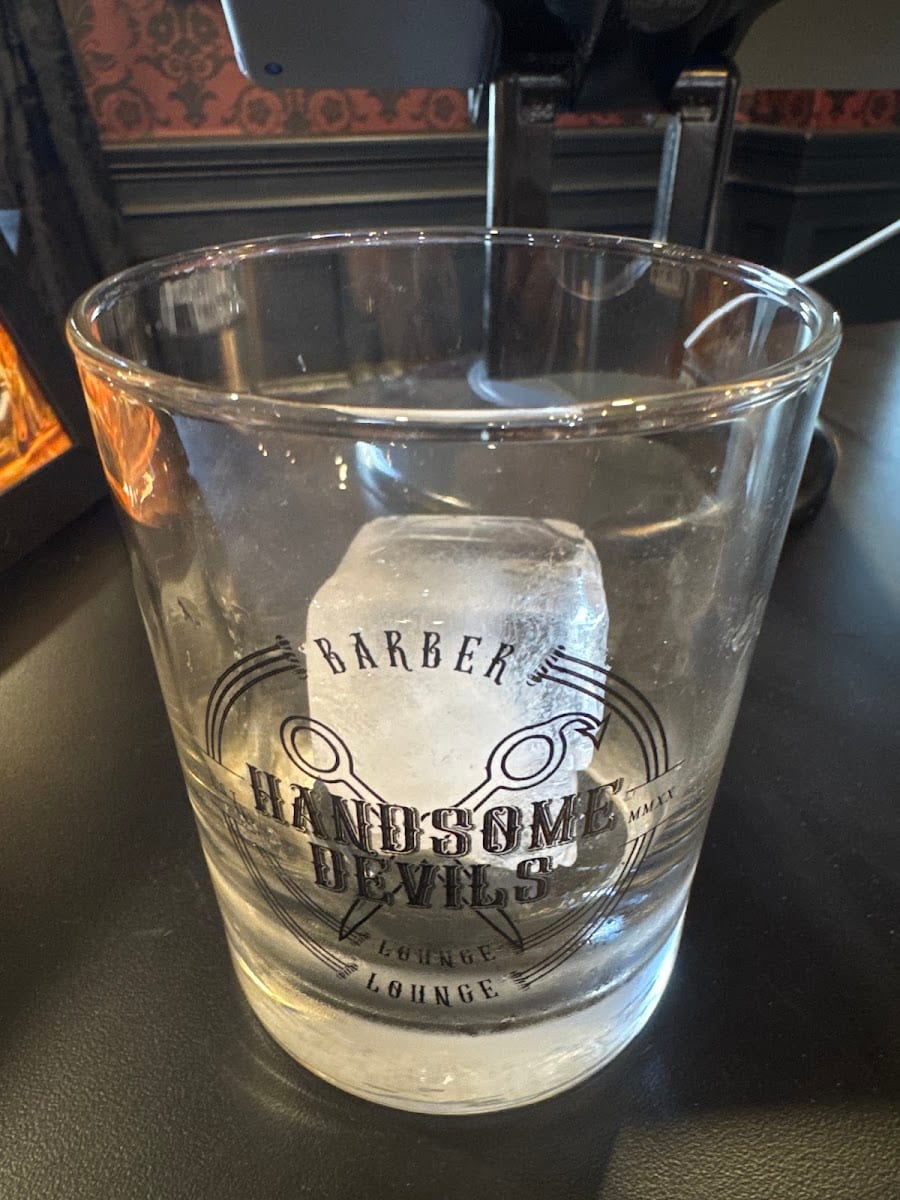 Handsome Devils Barber Lounge Doylestown, photo 4