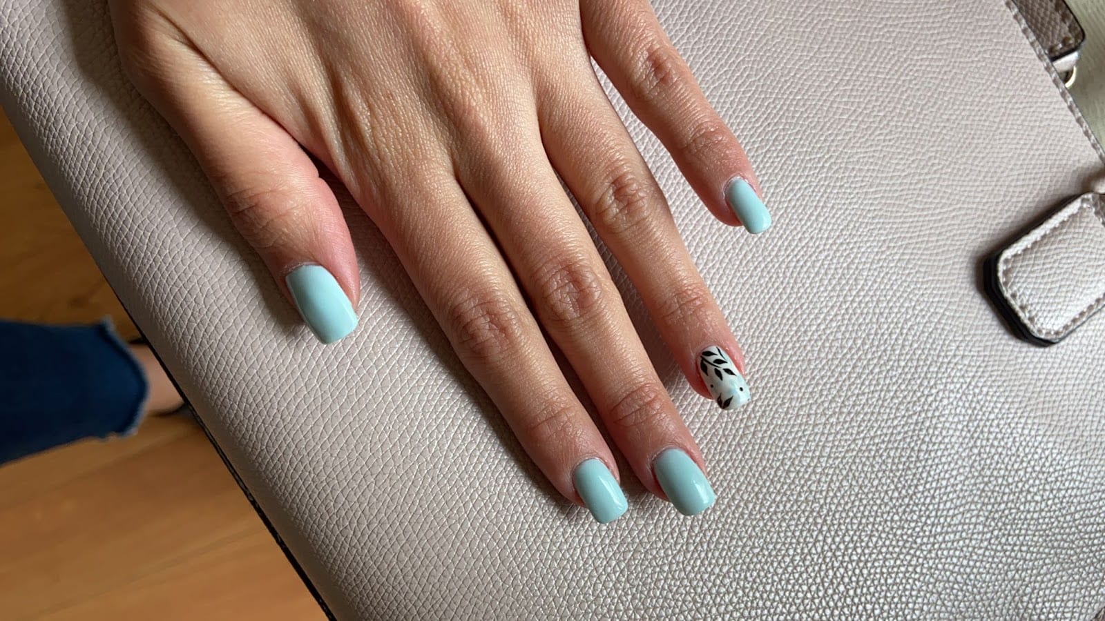Sara Nail Design