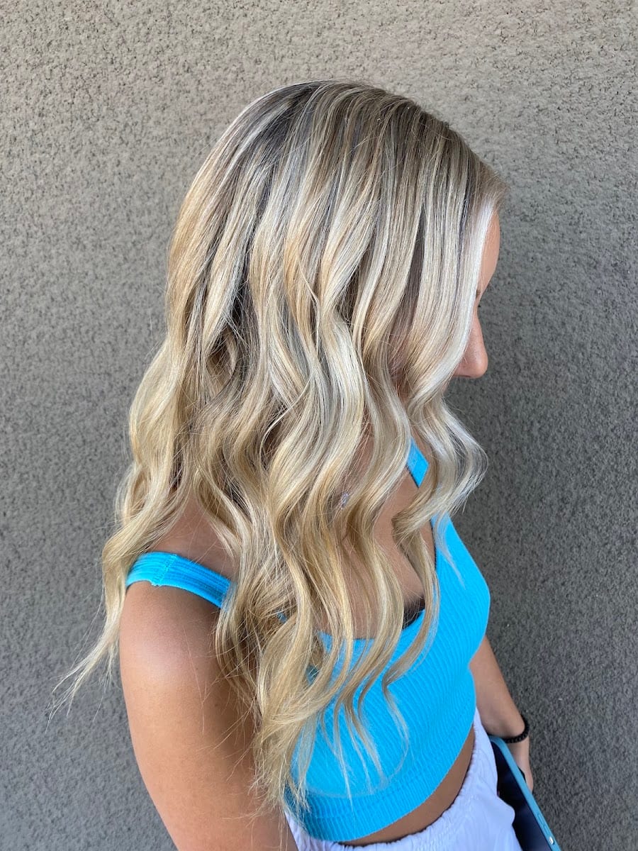 Lauryn's Hair Corner, photo 2