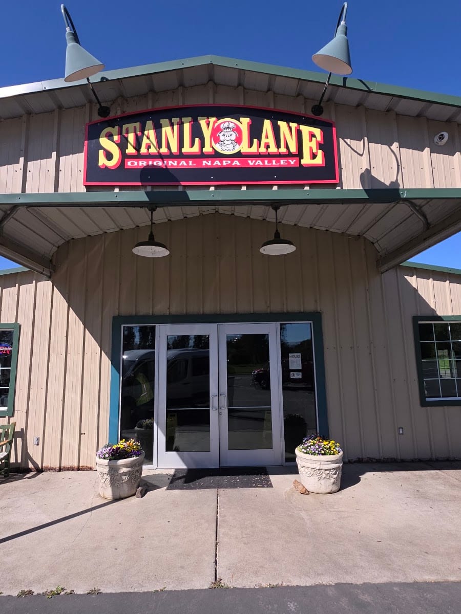 Stanly Lane Smokehouse