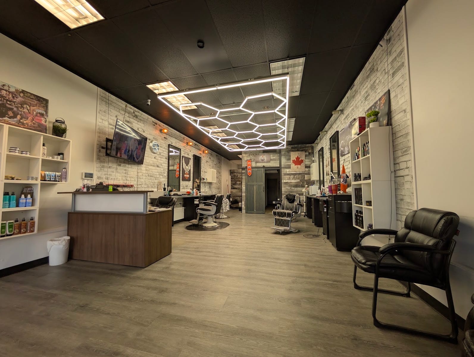 REAL MEN BARBERSHOP