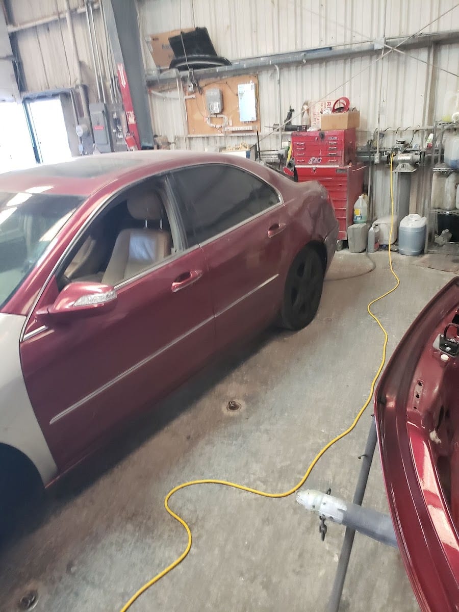 Emerald City Auto Body Inc, photo 3