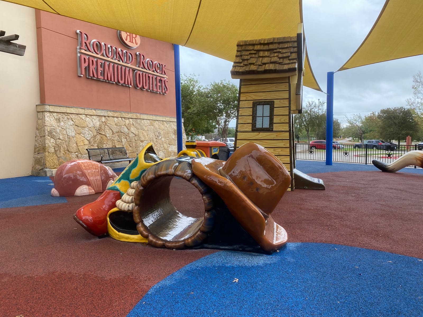 Round Rock Premium Outlet Food Court