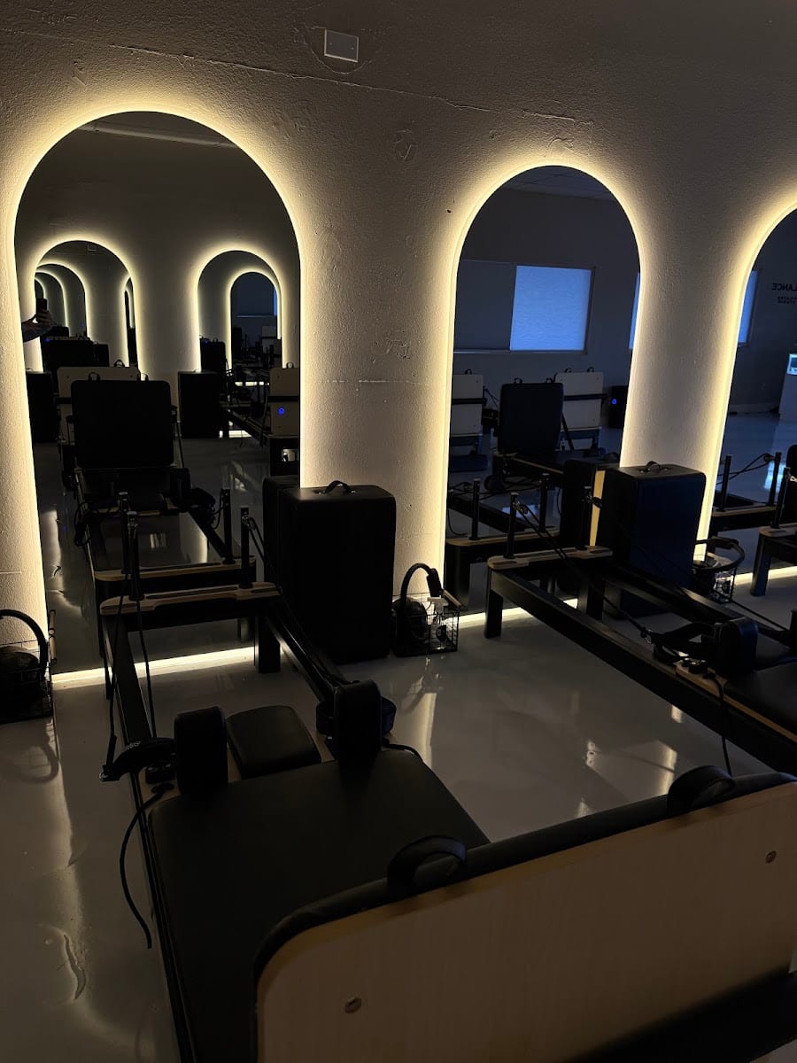 Valance Pilates studio, photo 2