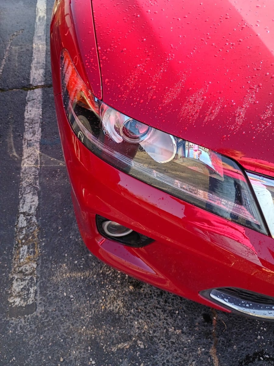Caliber Collision, photo 4