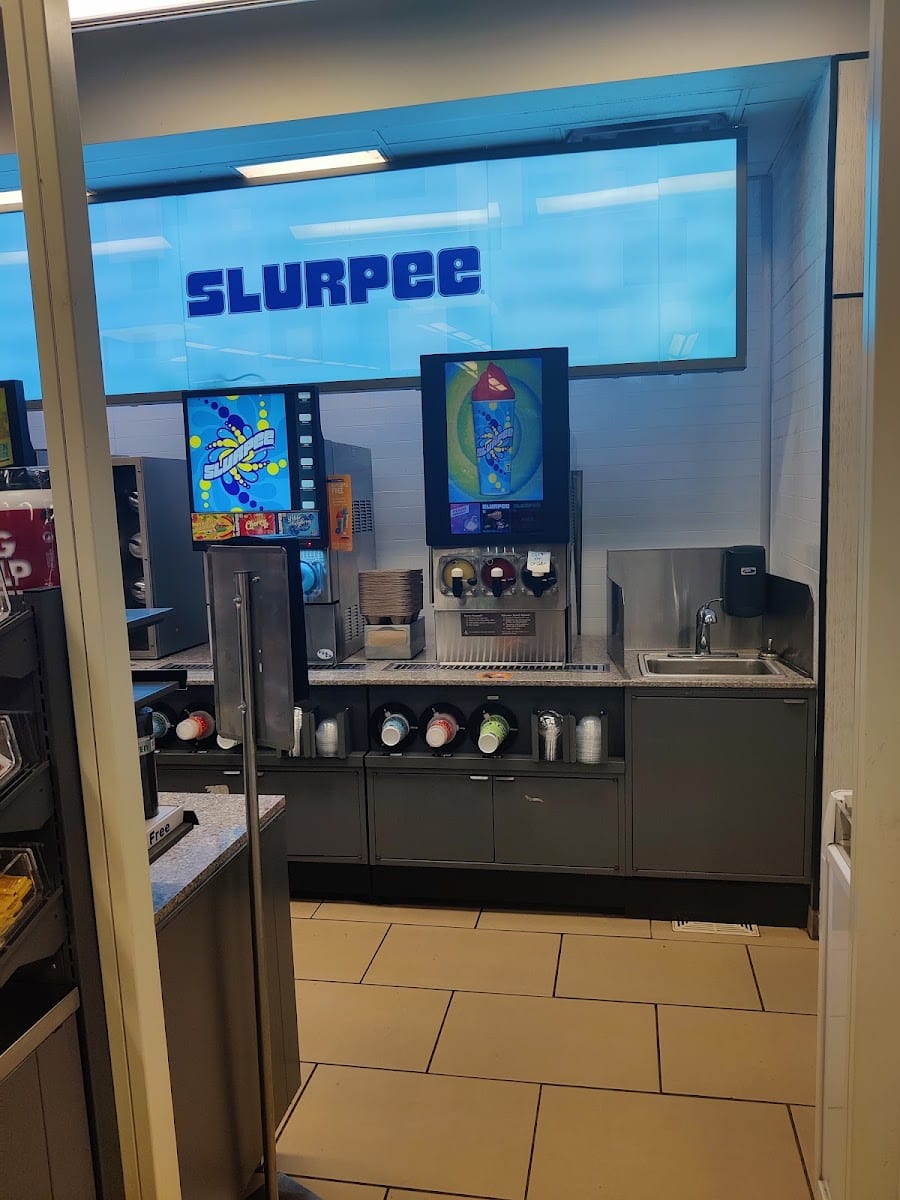 7-Eleven, photo 2
