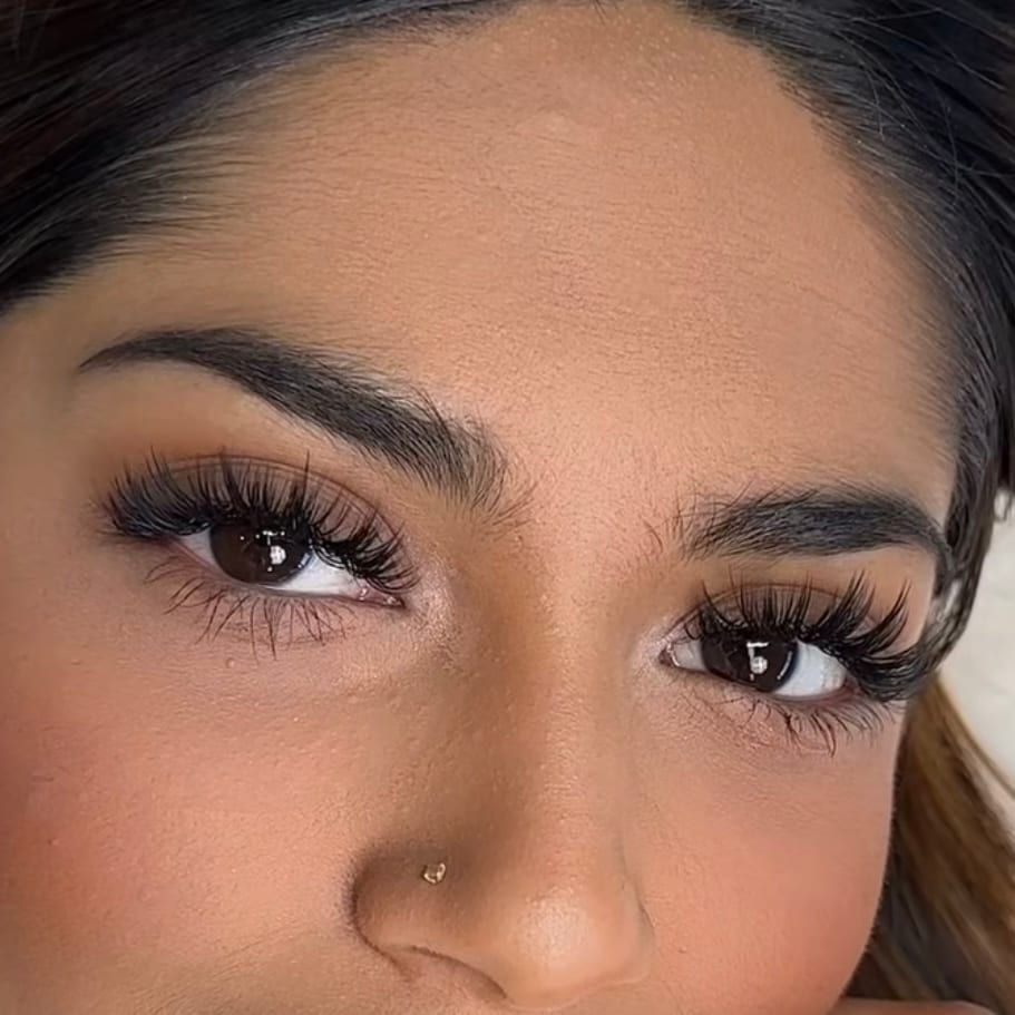 Sammie BROWS & LASHES Salon in Frisco- Microblading and Eyelash Extension Studio