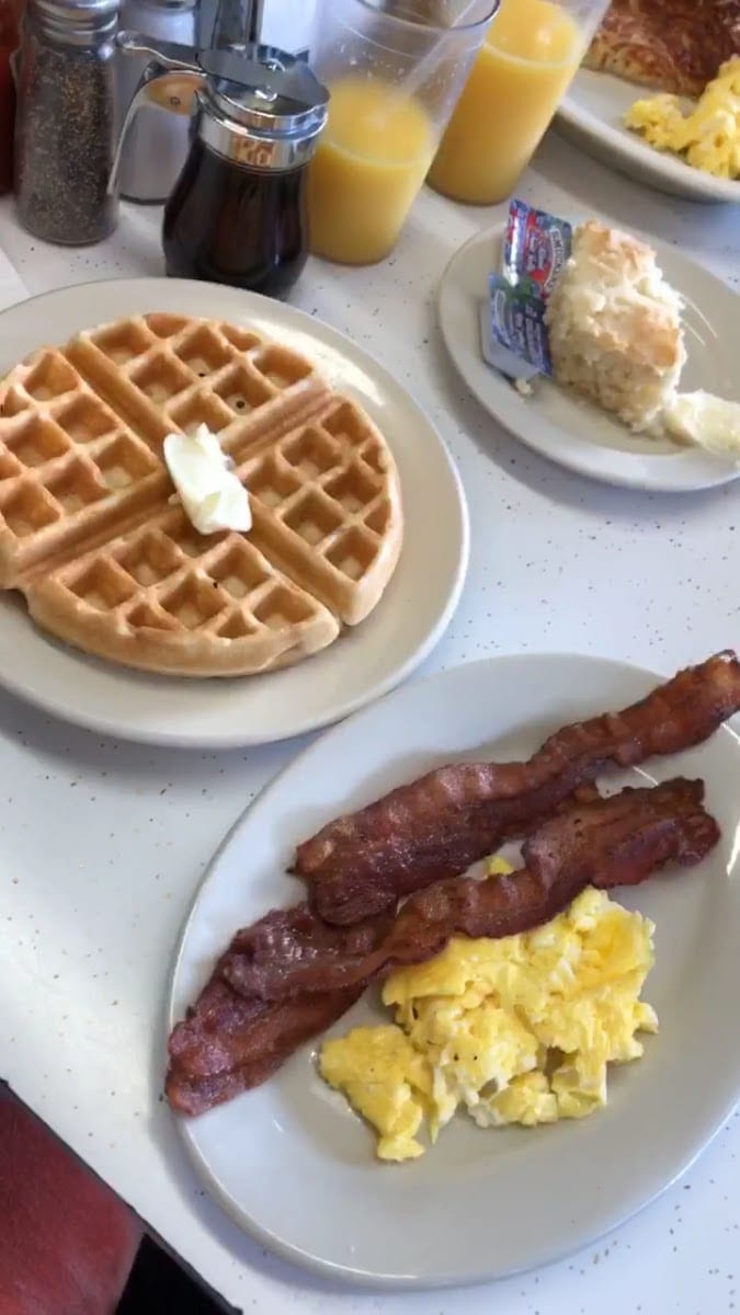 Eddie's Cafe, photo 3