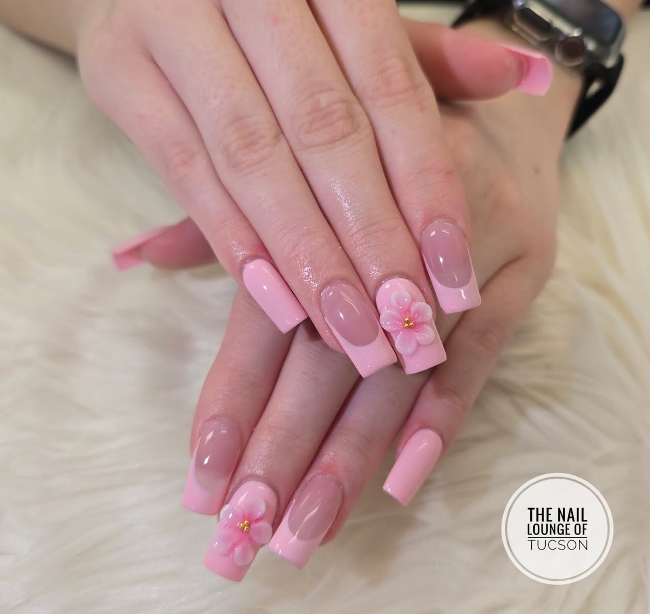 The Nail Lounge of Tucson