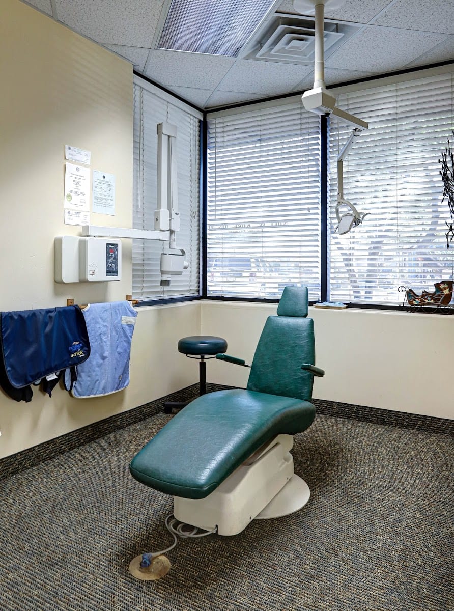 Noel W. Korf, DDS, photo 3