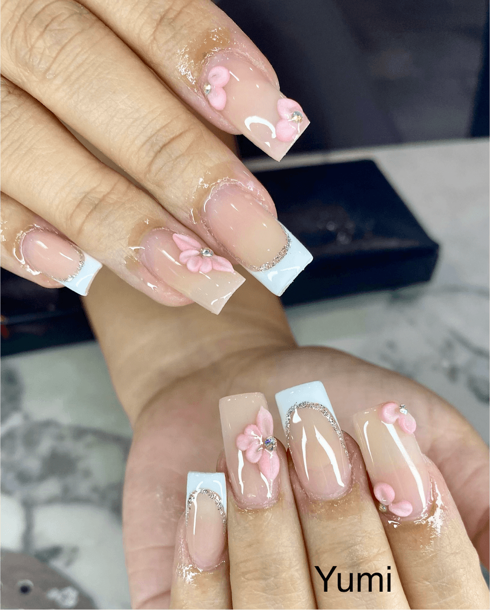 Lavish Spa & Nails / Wax & Lash Bar, photo 4