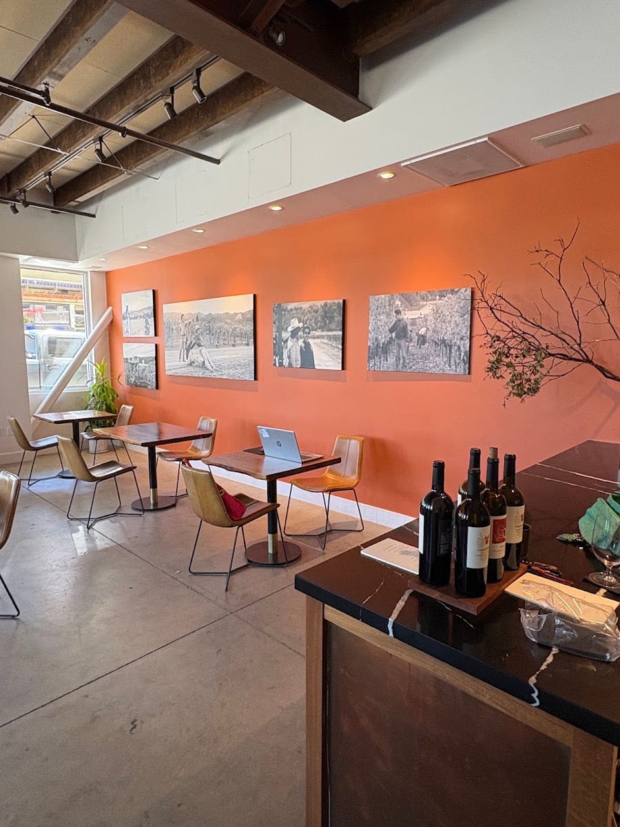 Bazán Cellars Tasting Room
