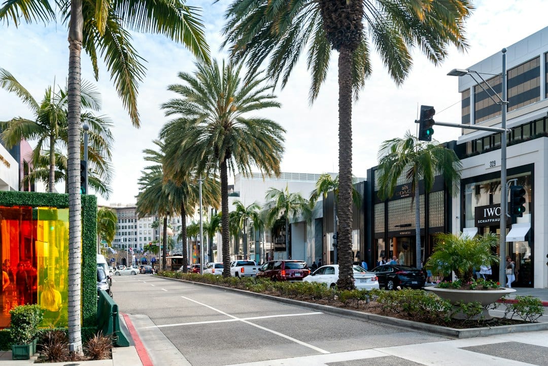 Victoria Gardens Rancho Cucamonga: Shopping, Dining & Things to Do