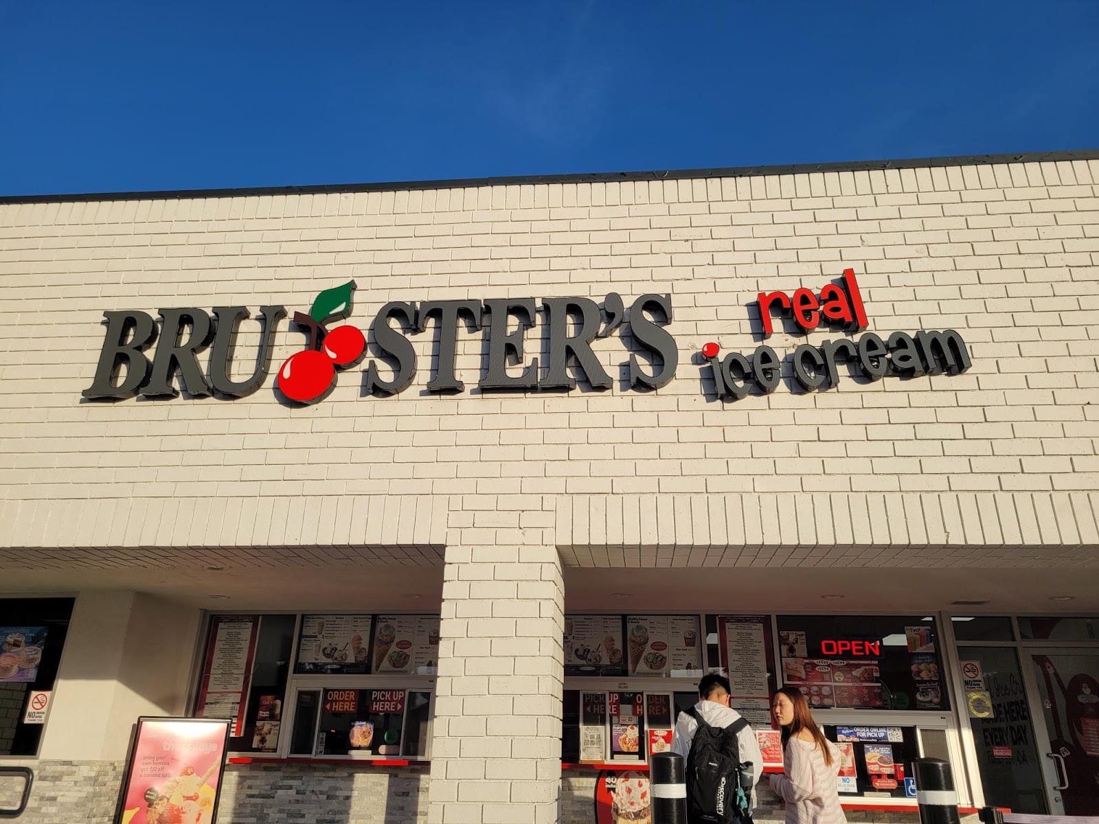 Bruster's Real Ice Cream