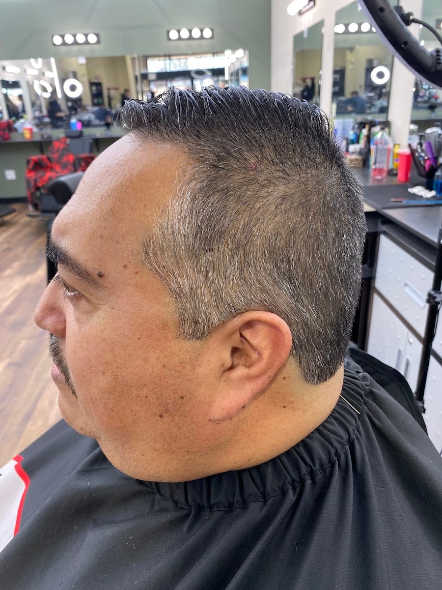 Ruli The Barber