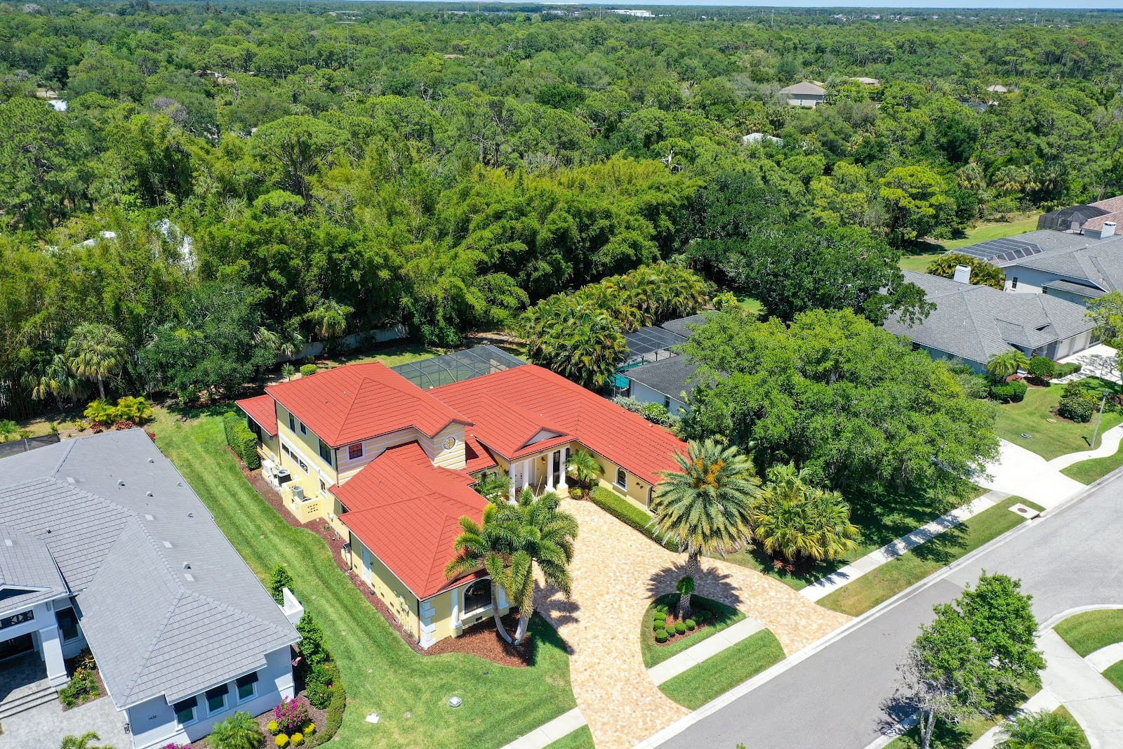 Lori Turkovics Coastal Real Estate | Sarasota & Venice REALTOR®, photo 2