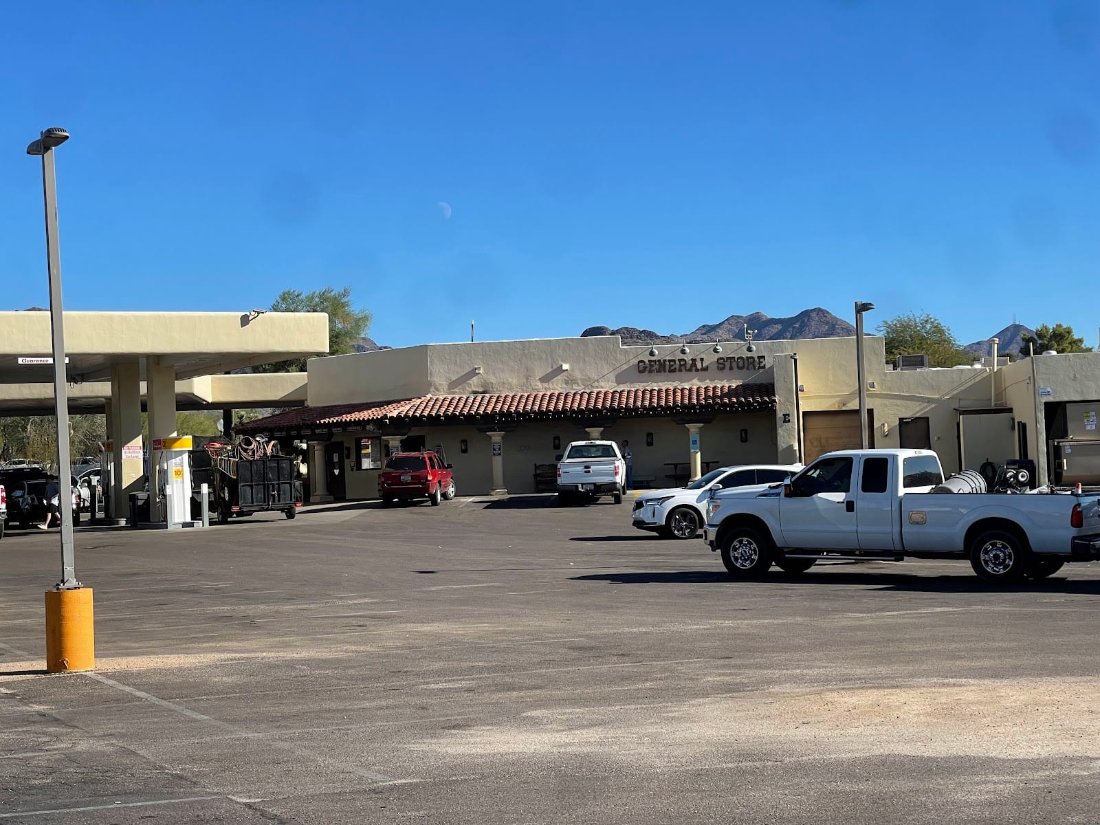 Pinnacle Peak General Store