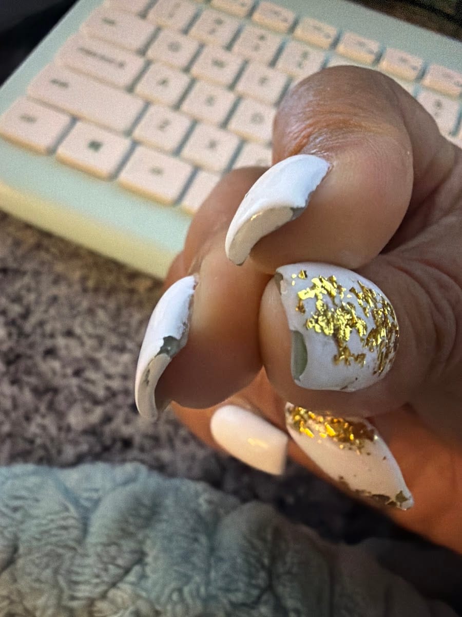 Ilash Nails & Spa
