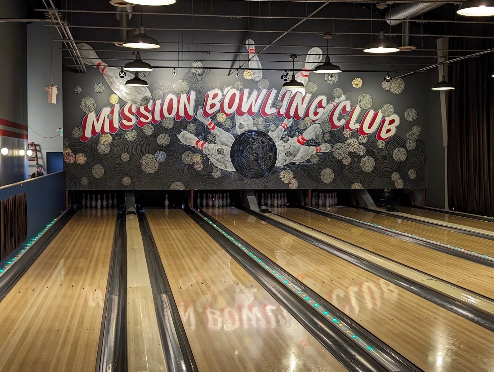 Mission Bowling Club, photo 2