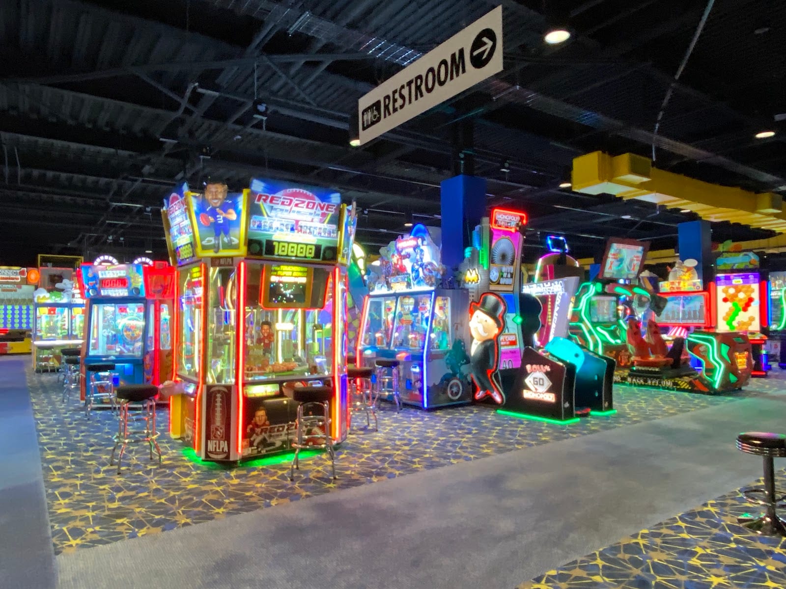 Round1 Bowling & Arcade - South Las Vegas, photo 2