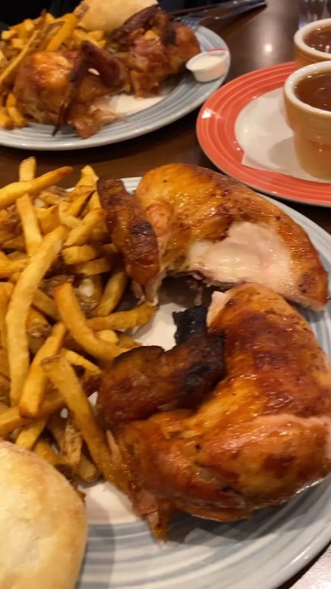 Swiss Chalet, photo 3