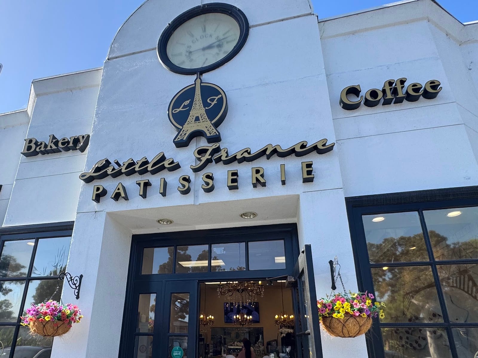 Little France Coffee & Bakery