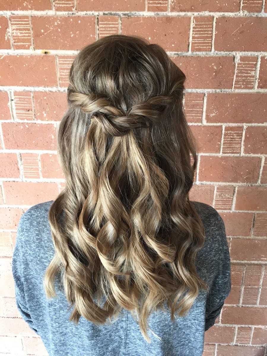 Devina's Hair Boutique, photo 3
