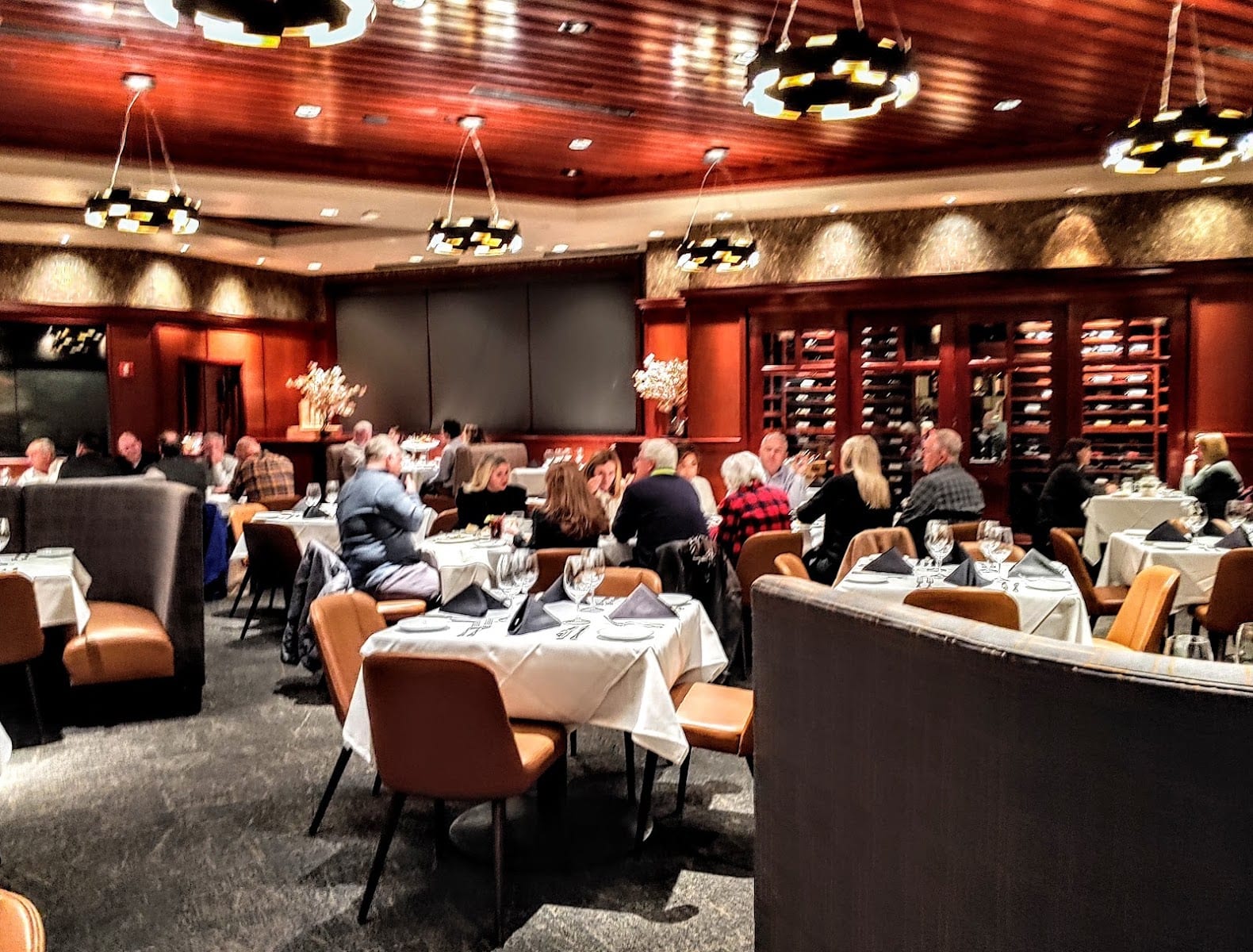 Fleming’s Prime Steakhouse & Wine Bar
