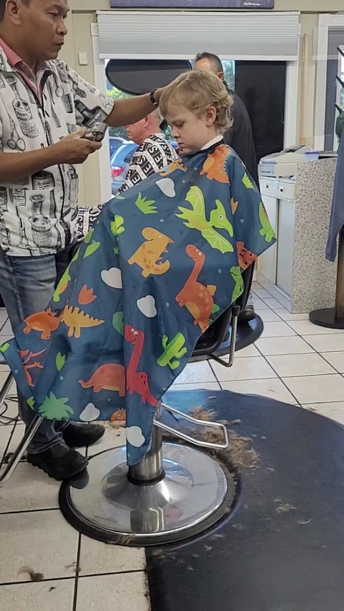 Lee's Barber, photo 2