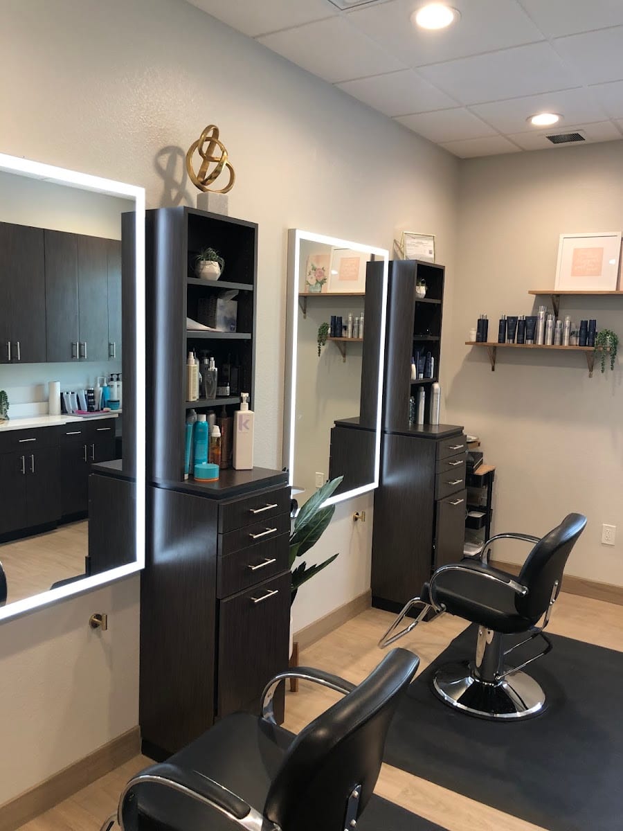 Charlotte Harbor Salon Suites