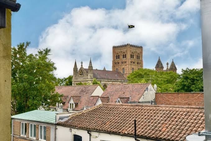 Beautiful 2 Bed Apartment St Albans City Centre With Free Parking - Two-Bedroom Apartment