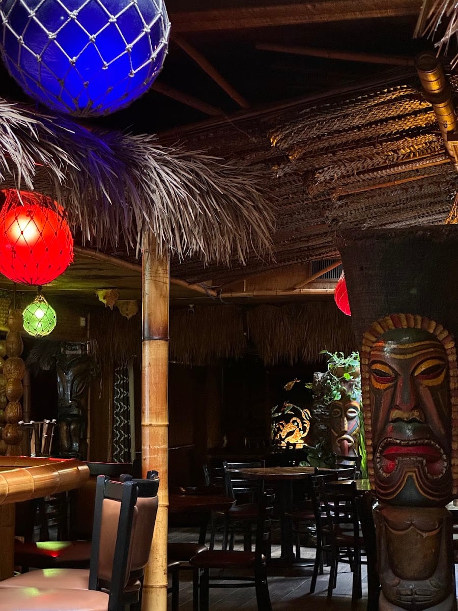 Kon Tiki Restaurant & Lounge