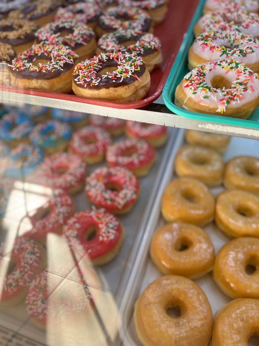 Anthony's Donuts