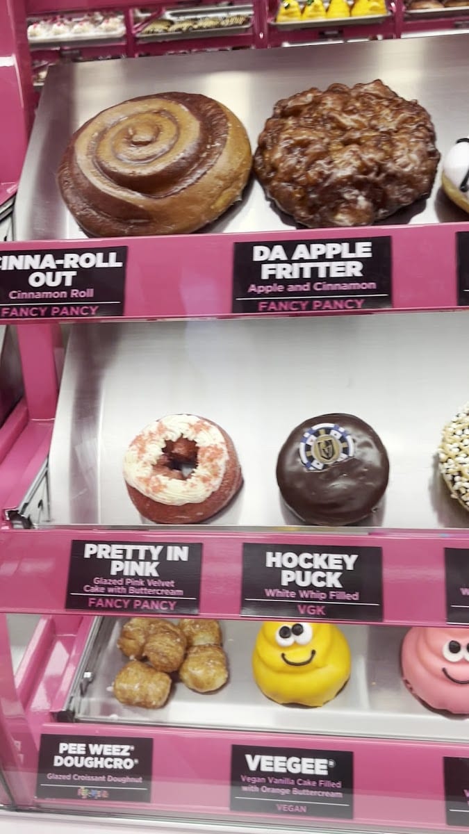 Pinkbox Doughnuts, photo 4