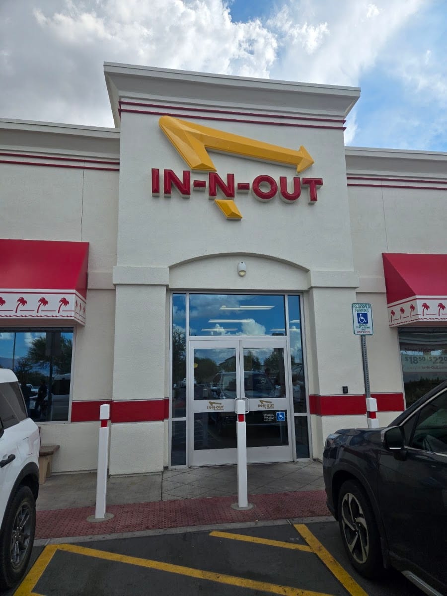 In-N-Out Burger, photo 2