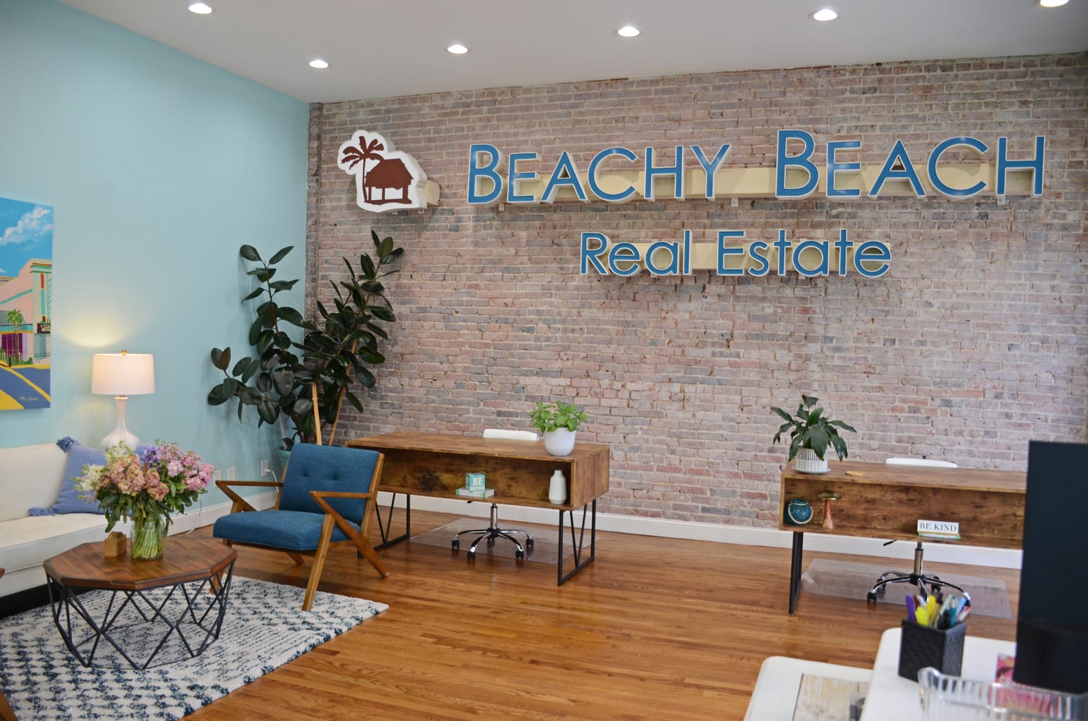 Beachy Beach Real Estate, photo 3