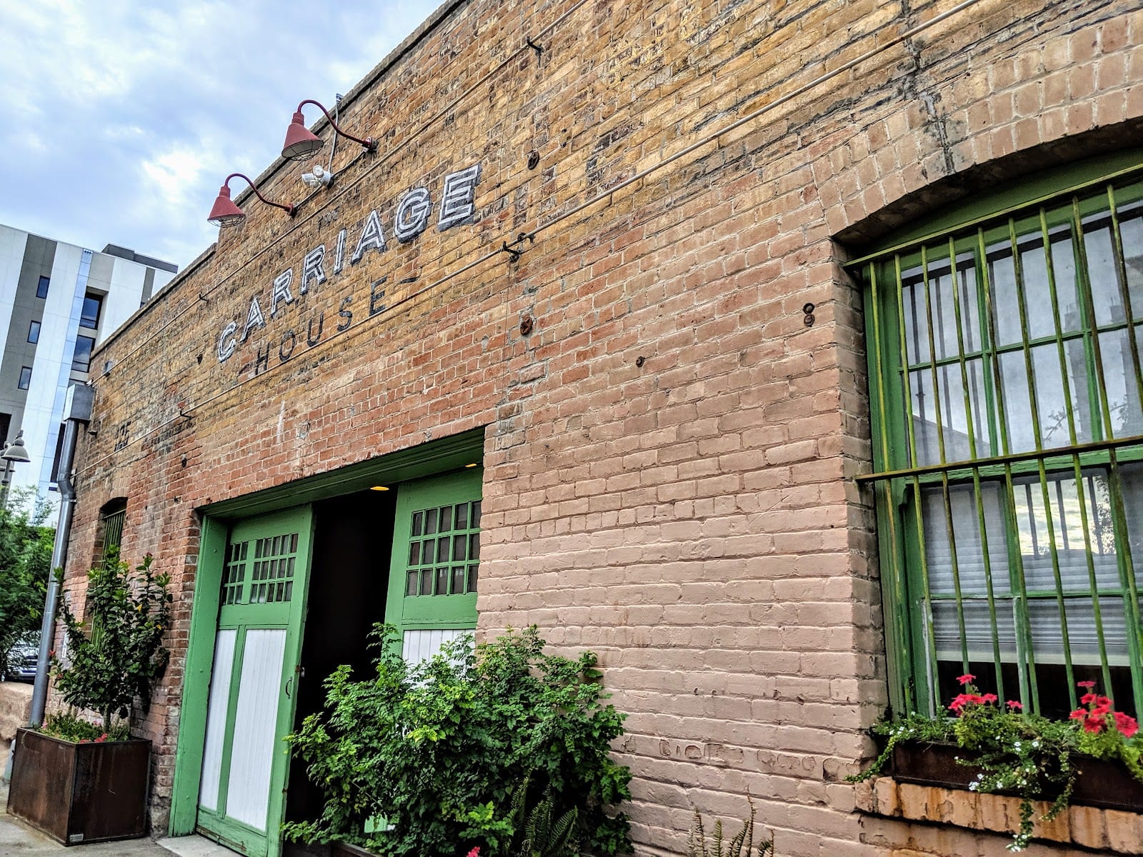 The Carriage House, photo 3