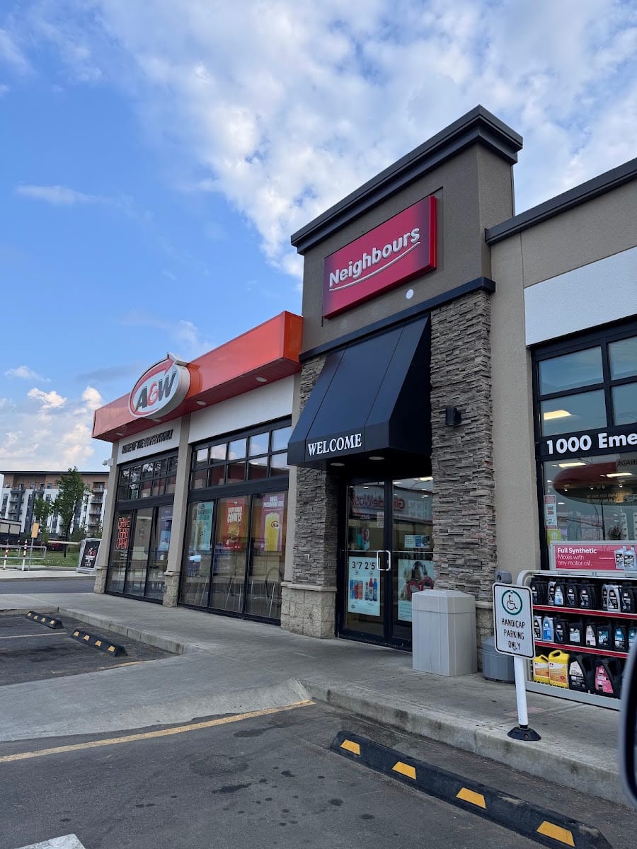 Petro-Canada & Car Wash, photo 2